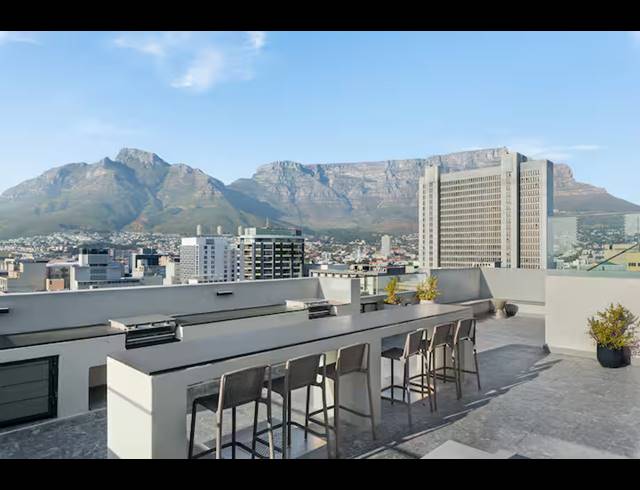 1 BEDROOM APARTMENT FOR SALE IN CAPE TOWN CITY CENTRE